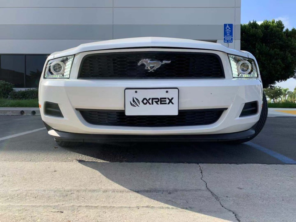 Комплект передних галогеновых фар Ford Mustang 10-12 PRO-Series AlphaRex 880111
