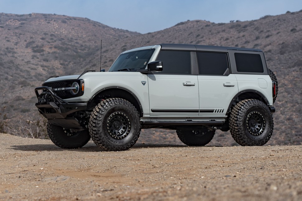 Black Rhino 1790PRM-85114M71 Primm Wheel Matte Black W/Brass Bolts 17x9 -18