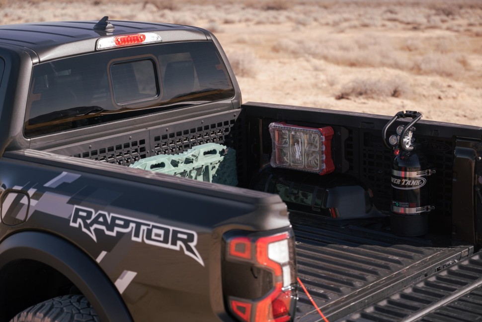Molle панель пассажирская сторона Ford Ranger Raptor 24-25 5'1" Addictive Desert Designs AC7203301NA
