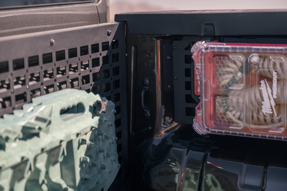 Molle панель пассажирская сторона Ford Ranger Raptor 24-25 5'1" Addictive Desert Designs AC7203301NA