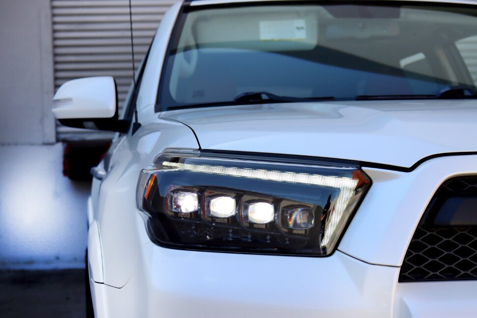 Комплект передніх Led фар Toyota 4Runner 10-13 NOVA-Series AlphaRex 880758