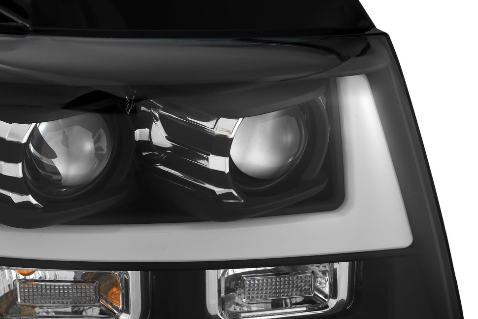 Комплект передних галогеновых фар Chevrolet Tahoe/Suburban/Avalanche 07-14 PRO-Series AlphaRex 880297