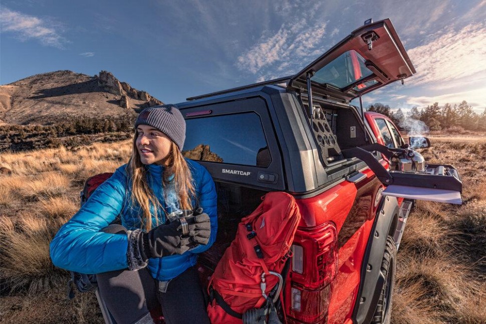 Кунг Toyota Tacoma 16-22 5` SmartCap EVOa Adventure EA1302-MB