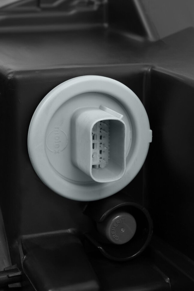 AlphaRex 880515 PRO-Series Halogen Projector Headlights Dodge Ram 1500 19-24