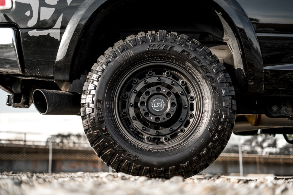 Black Rhino 1780ARS300017D74 Arsenal Wheel Sand On Black 17x8 +30