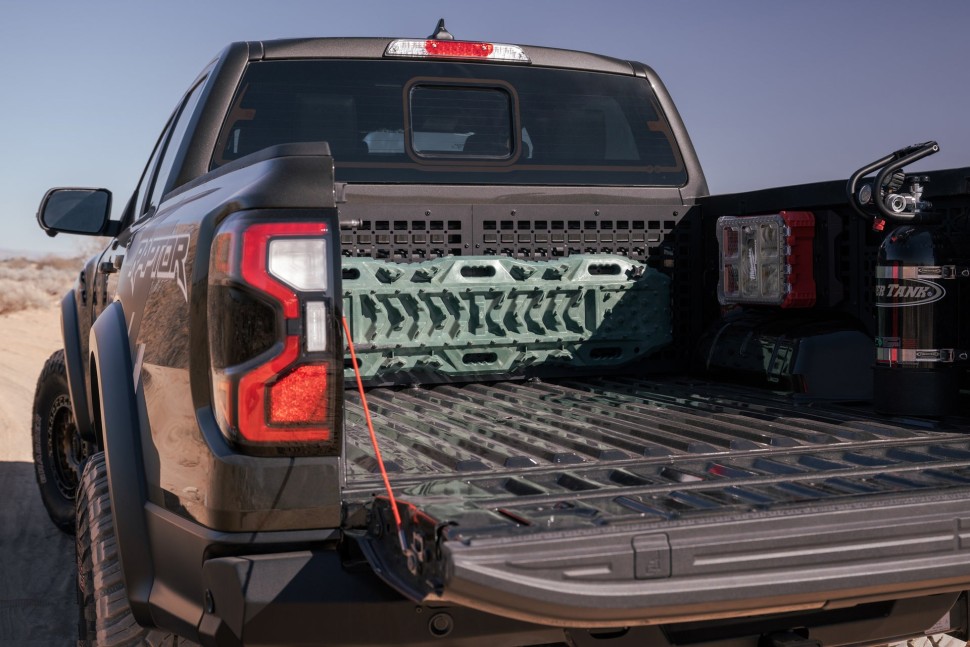 Molle панель сторона кабины Ford Ranger Raptor 24-25 Addictive Desert Designs AC7202101NA