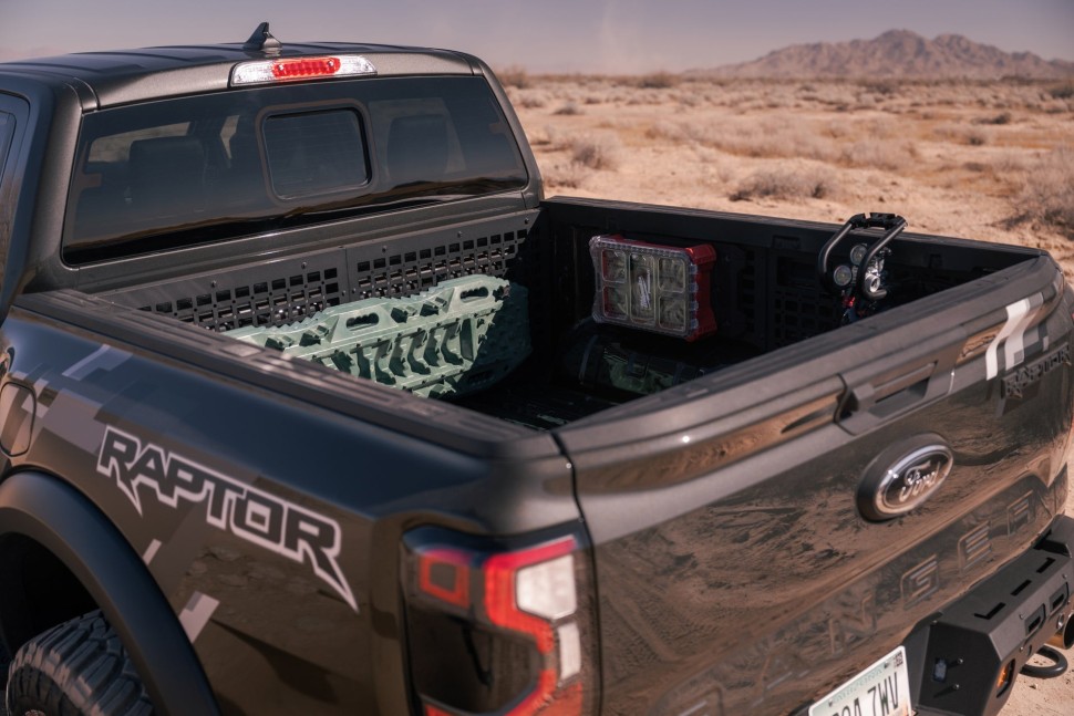 Molle панель сторона кабины Ford Ranger Raptor 24-25 Addictive Desert Designs AC7202101NA