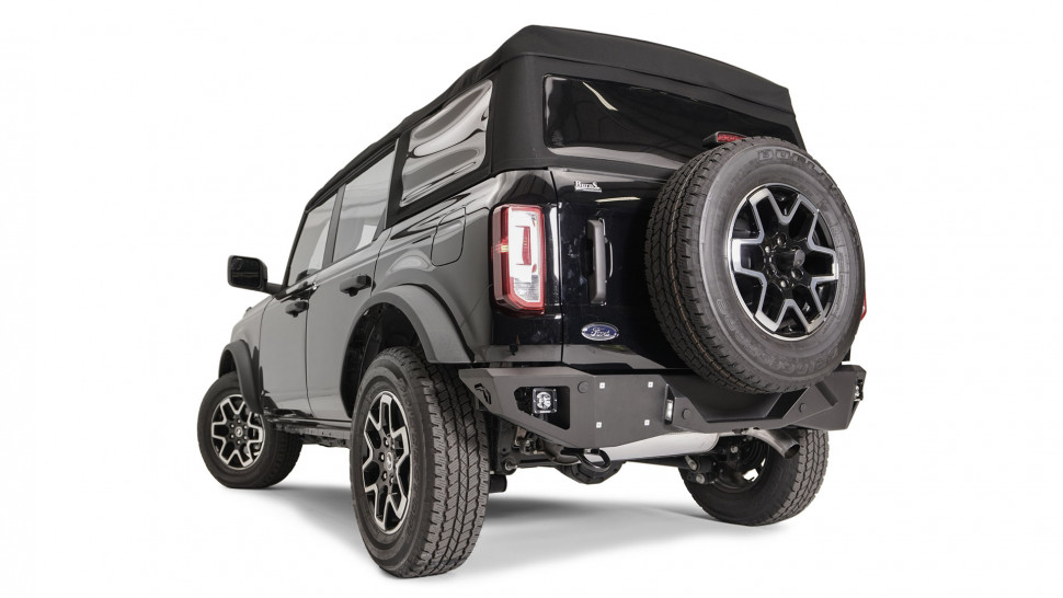 Задний бампер Vengeance Ford Bronco 21-22 Fab Fours FB21-E5251-1