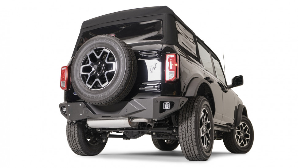 Задний бампер Vengeance Ford Bronco 21-22 Fab Fours FB21-E5251-1