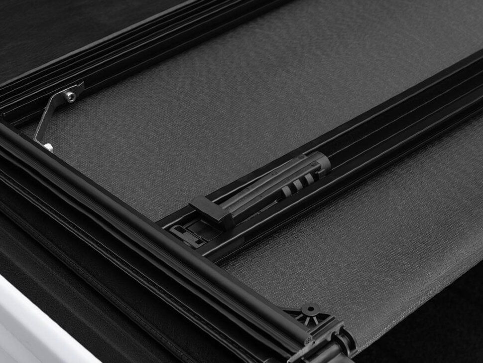 Кришка багажника складана м'яка Jeep Gladiator JT 20-24 5' Trifecta 2.0 Extang 92895