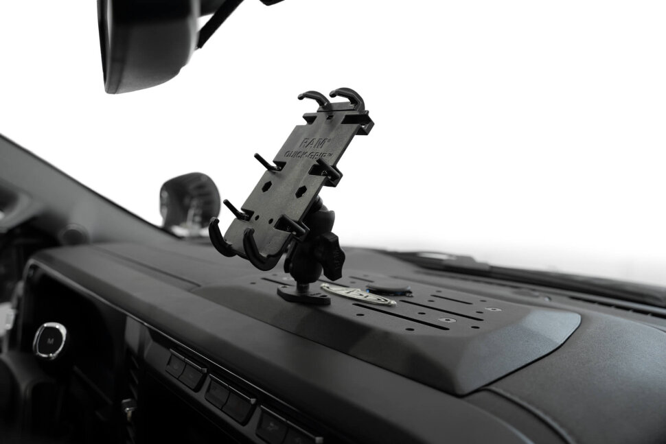 Кріплення для гаджета на панель Ford F-250/F-350 23-25 Addictive Desert Designs AC810350180