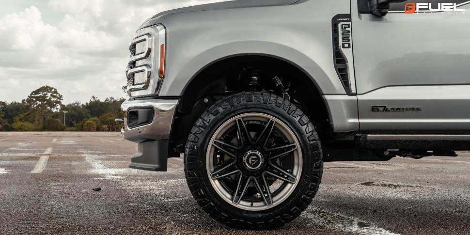 Fuel Off Road FC401AP24126844N Brawl Wheel Platinum W/Chrome Lip 24x12 -44
