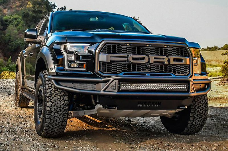 Передній бампер Westin Automotive Outlaw Ford Pre-Runner F-150 17-20 (58-62025)