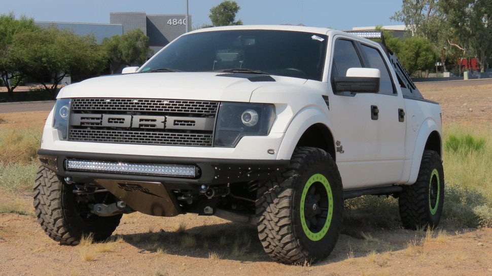 Передний бампер Ford F-150 Raptor 10-14 Addictive Desert Designs F012472990103