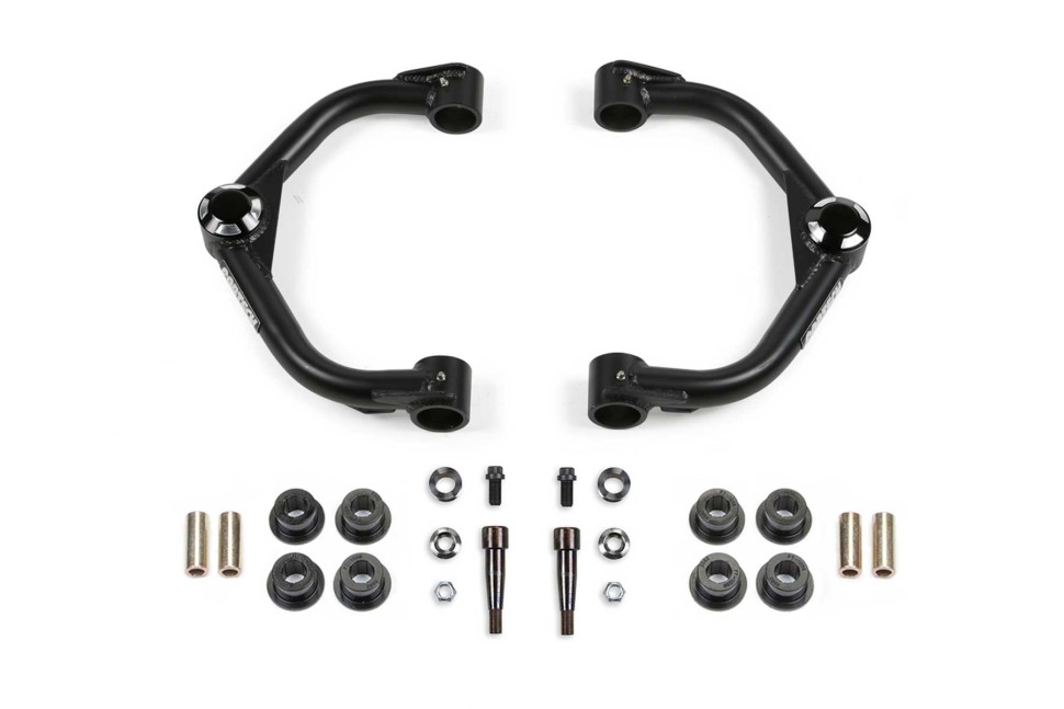Комплект верхних рычагов подвески Chevrolet Silverado/GMC Sierra 2500/3500 20-26 Fabtech FTS21283