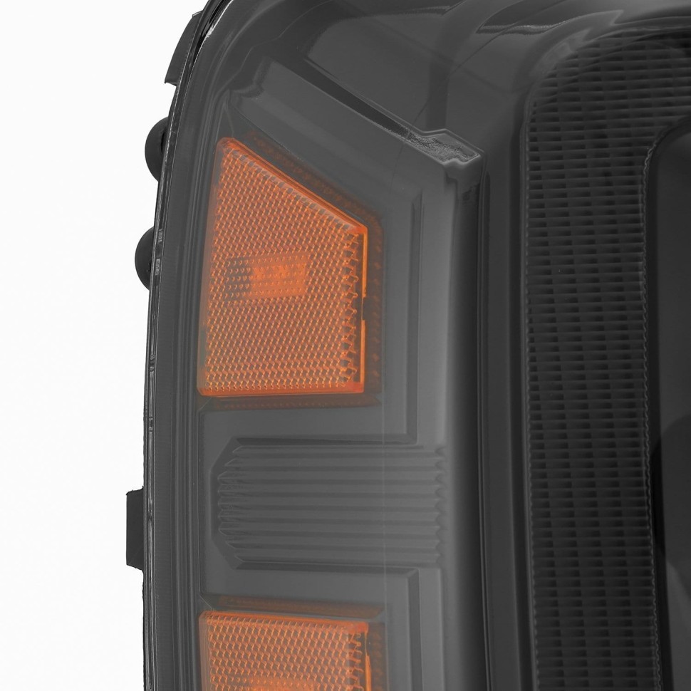 Комплект передних галогеновых фар GMC Sierra 1500/2500/Sierra 3500 14-18 PRO-Series AlphaRex 880612