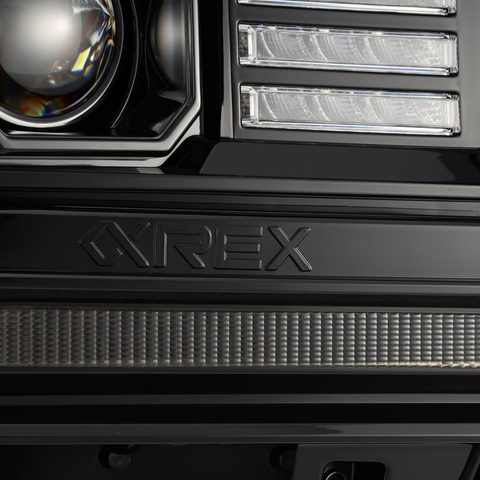 Комплект передних галогеновых фар GMC Sierra 1500/2500/Sierra 3500 14-18 PRO-Series AlphaRex 880612