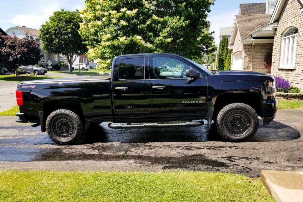 Колесный диск Black Rhino Armory Gunblack 17x8 ET+38 1780ARY386130G84