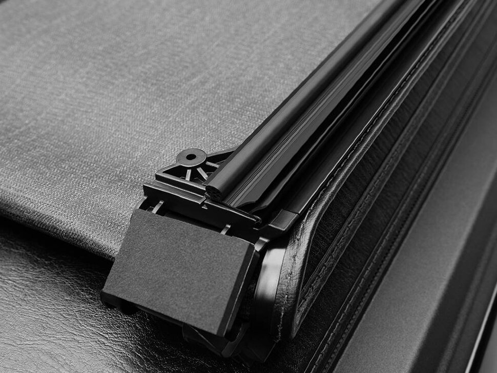 Кришка багажника складана м'яка Ford F-150 21-25 6'7" Trifecta 2.0 Extang 92703