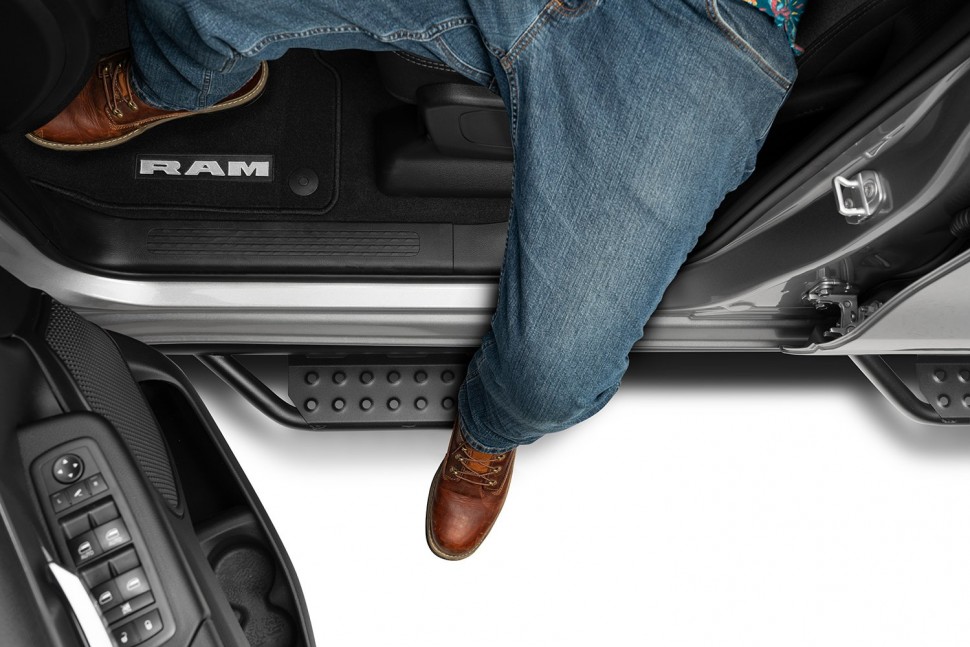 Підніжки Toyota Tacoma 05-22 Double Cab Nerf RS N-FAB 705418012