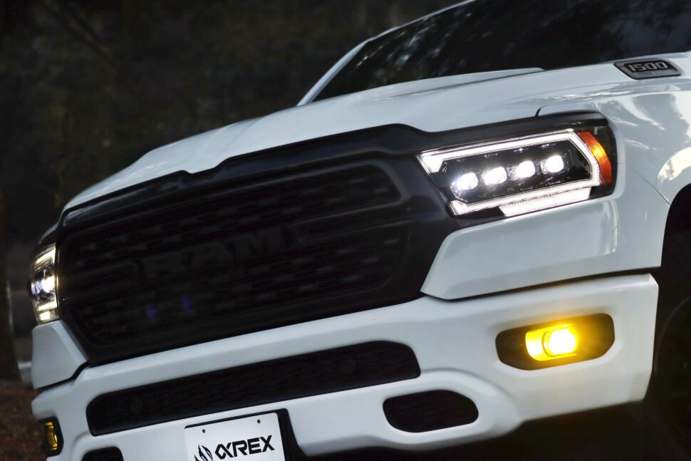 Комплект передніх Led фар Dodge Ram 1500 19-24 NOVA-Series AlphaRex 880577