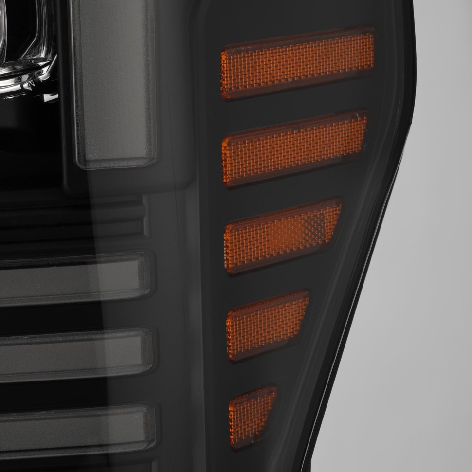 Комплект передних Led фар Ford F-250/F-350/F-450/F-550 20-22 NOVA-Series AlphaRex 880338