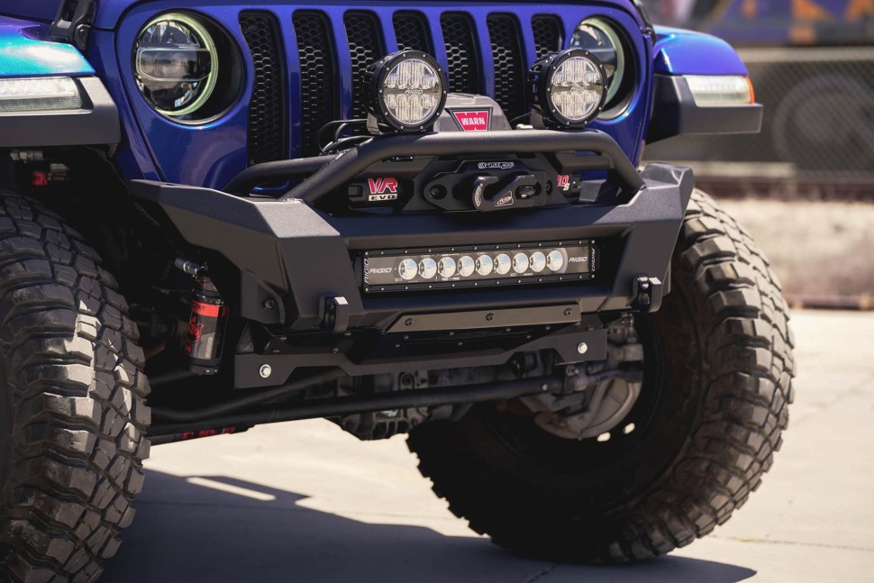 Передний бампер под лебёдку Jeep Wrangler JL/Gladiator JT 18-25 Addictive Desert Designs F980393070103