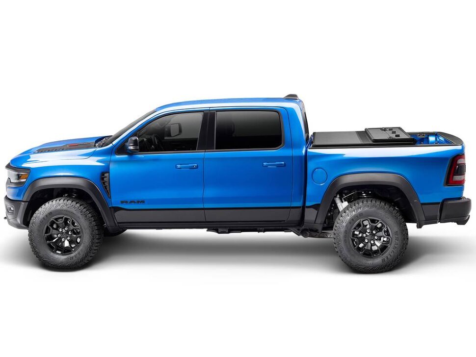 Кришка багажника складана Dodge Ram 1500 19-25 6'4" Solid Fold ALX Extang 88428