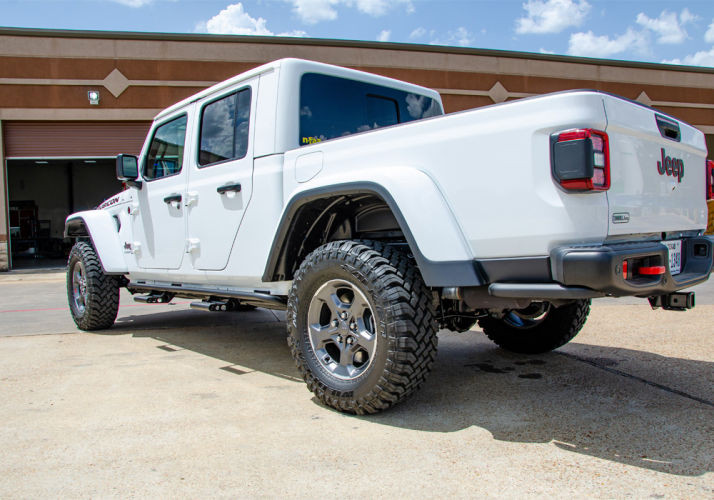 N-FAB J194TRKRS4 RKR Step System Jeep Gladiator JT 20-22