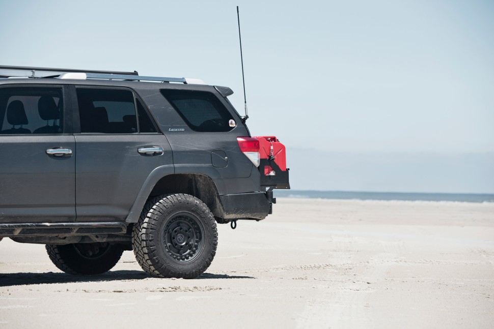 Колісний диск Black Rhino Armory Desert Sand 20x9.5 ET+6 2095ARY068180D25