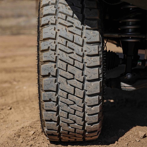 Всесезонна шина Mickey Thompson Baja Legend EXP 295/70R18 90000067190