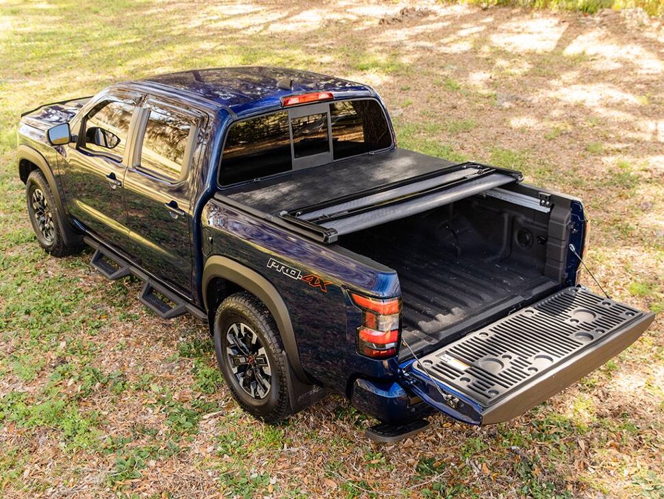 Крышка багажника складная мягкая Nissan Frontier 22-25 5' Trifecta 2.0 Extang 92961