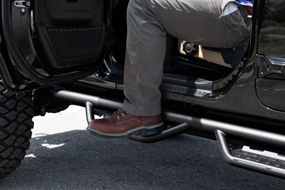 Подножки Chevrolet Silverado/GMC Sierra 1500 14-18 Crew Cab Nerf RS N-FAB 114417512