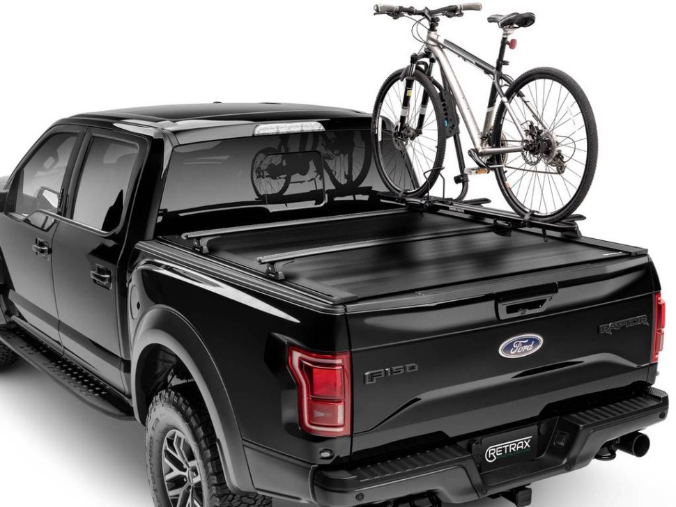 Ролета с электроприводом и T-Slot Рельсами Toyota Tacoma 16-23 6'2" PowertraxPRO XR Retrax T-90852