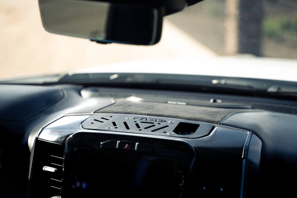 Кріплення для гаджета на панель Dodge Ram 1500 19-25 Addictive Desert Designs AC6201701NA