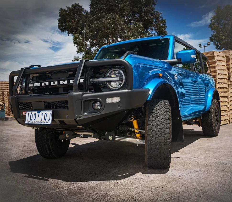 Old Man Emu BRONMK2 Nitrocharger Suspension Lift Kit Medium Load Lift 0.75-2" Ford Bronco 21-27
