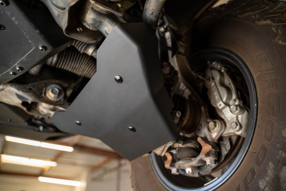 Захисні пластини важелів A-подібних Toyota Tacoma 24-25 DV8 Offroad SPTT1-05