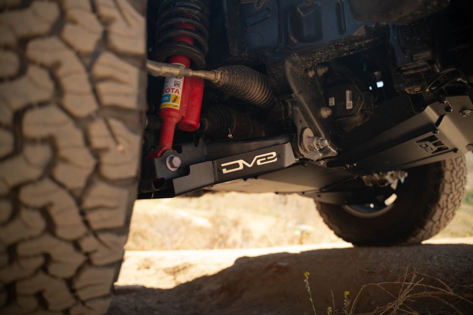 Захисні пластини важелів A-подібних Toyota Tacoma 24-25 DV8 Offroad SPTT1-05