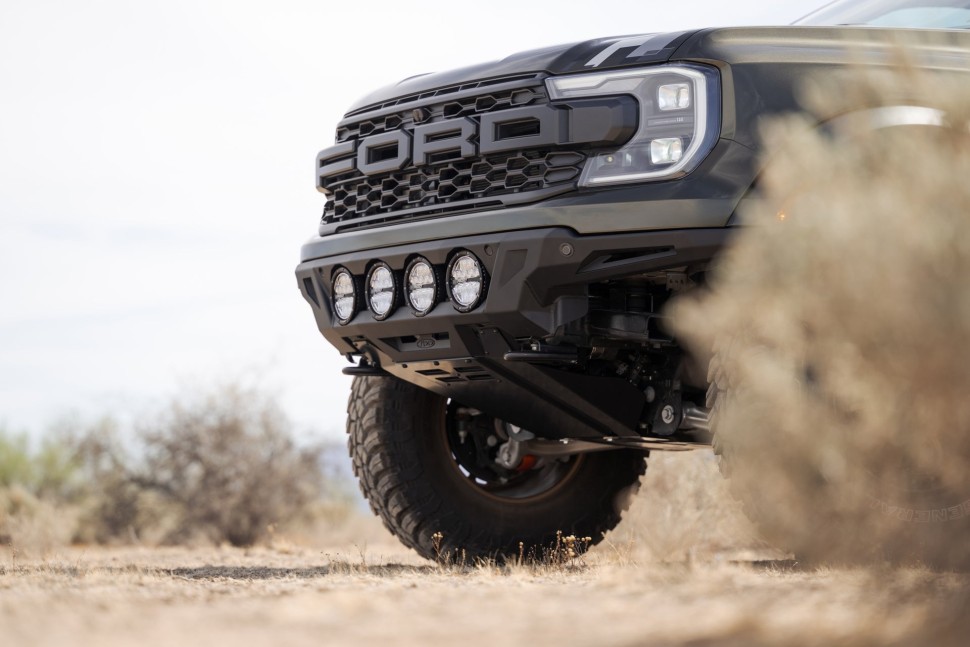 Передний бампер Ford Ranger Raptor 24-25 Addictive Desert Designs F720443130103
