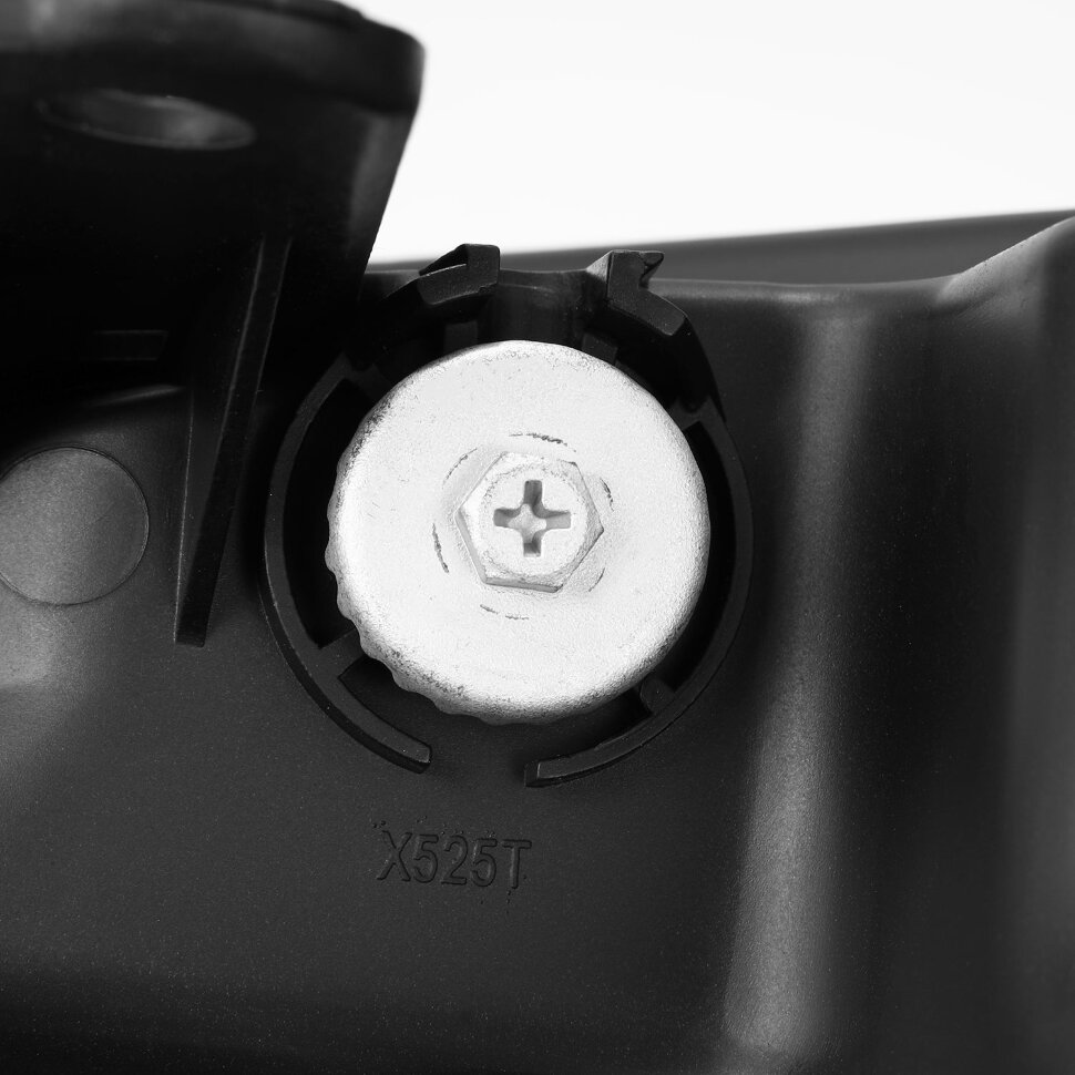 Комплект передніх Led фар Toyota Tundra/Sequoia 22-25 LUXX-Series AlphaRex 880874