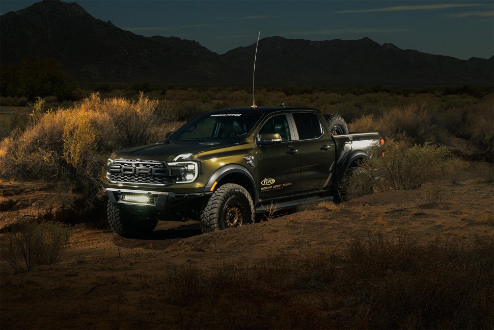 Передний бампер Ford Ranger Raptor 24-25 Addictive Desert Designs F720265070103