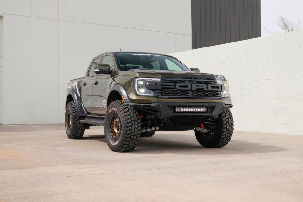 Передний бампер Ford Ranger Raptor 24-25 Addictive Desert Designs F720265070103
