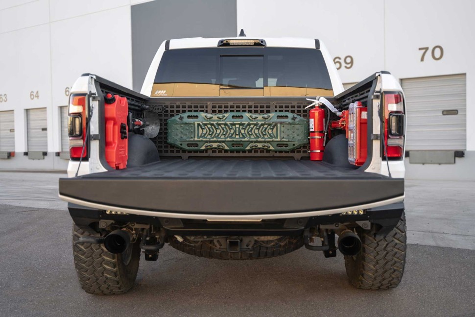 Molle панель сторона кабины Dodge Ram 1500 19-25 Addictive Desert Designs AC6202101NA