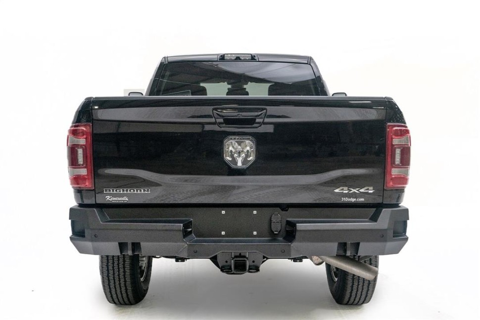 Задний бампер Dodge Ram 2500/3500 19-24 Premium Fab Fours DR19-W4451-1