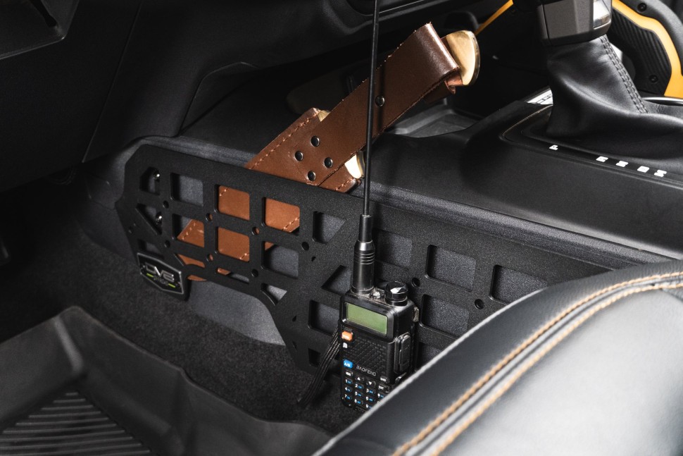 Molle панели консоли Ford Bronco 21-25 DV8 Offroad CCBR-02