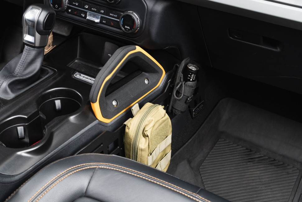 Molle панели консоли Ford Bronco 21-25 DV8 Offroad CCBR-02