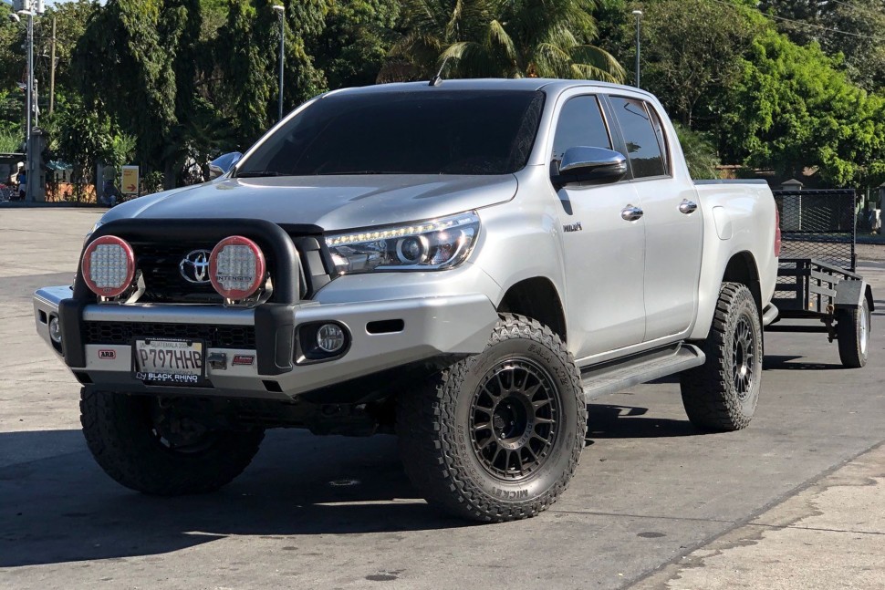 Колесный диск Black Rhino Sandstorm Semi Gloss Black W/Machined Dark Tint Ring 18x8.5 ET-22 1885SND-26140M12A