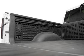 Molle панель водительская сторона Dodge Ram 1500 19-25 5'7" Addictive Desert Designs AC6201901NA-D