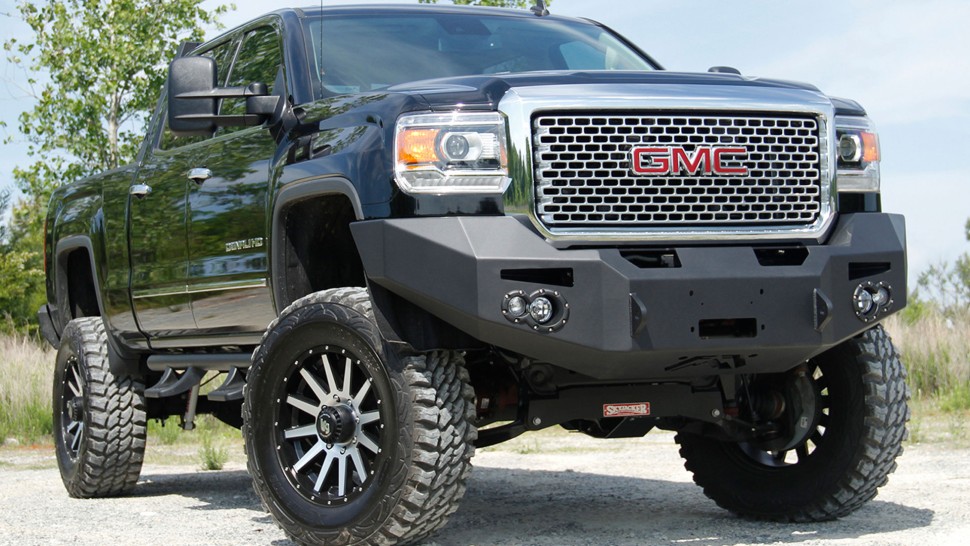 Бампер передній Premium GMC Sierra 2500/3500 15-19 Fab Fours GM14-A3151-1