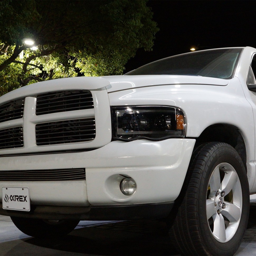 Комплект передних галогеновых фар Dodge Ram 1500/2500/3500 02-05 PRO-Series AlphaRex 880571